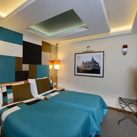 Hotel apartamentowy Collage Cihangir Stambuł