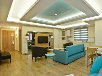 Collage Cihangir Apartahotel 4*