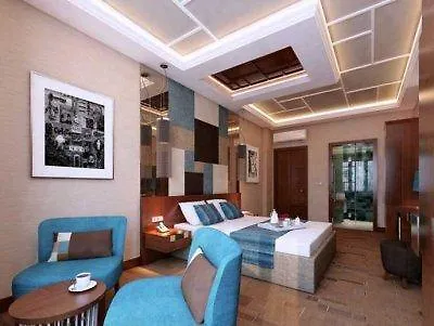 Collage Cihangir Apartahotel