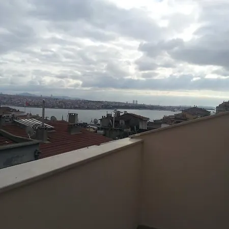 Apart Otel Collage Cihangir İstanbul