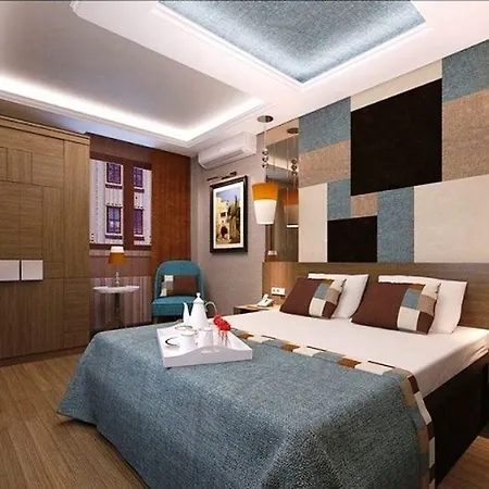 Collage Cihangir İstanbul